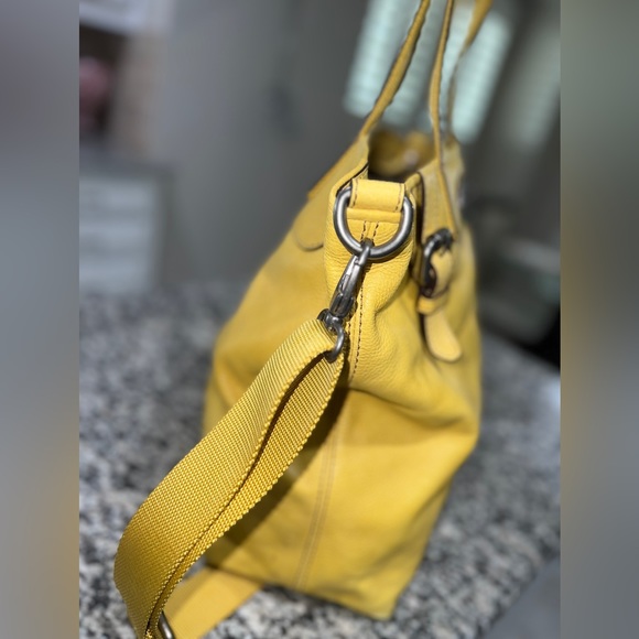 Yellow Leather Tote Bag - Picture 3 of 5